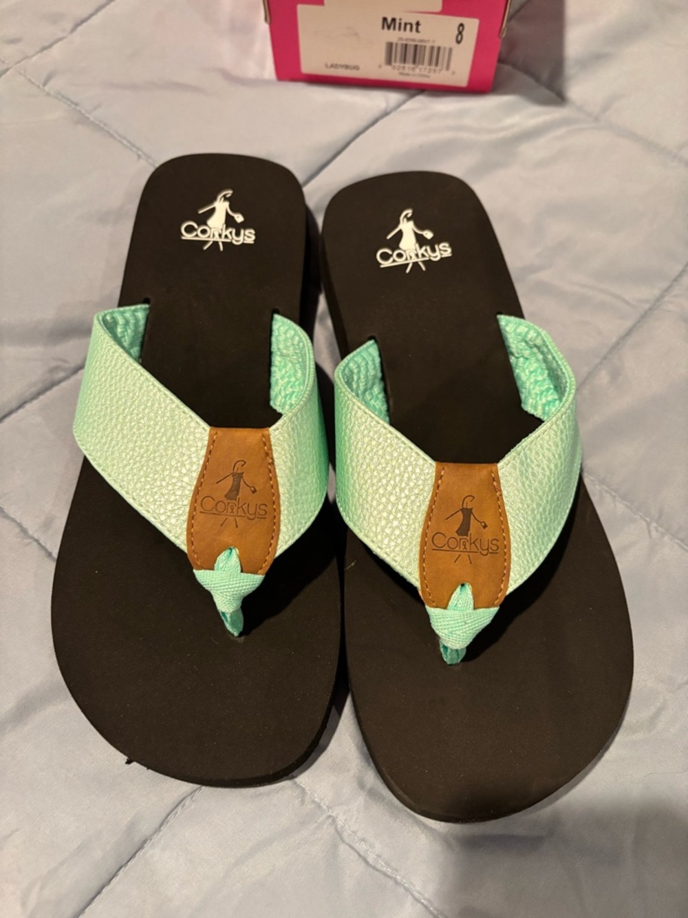 NEW Corkys Mint and Black Wide Strap Flip Flops